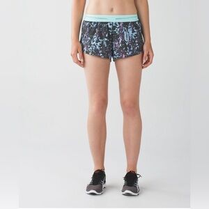 Lululemon Split Second Shorts in Floral Sport Tranquil Blue Multi